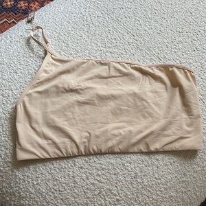 NWT Skims FITS EVERYBODY ONE SHOULDER BRALETTE